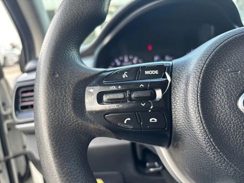 Used 2020 Kia Rio S FWD image 16
