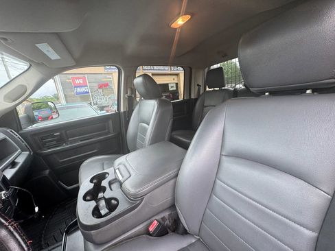 Used 2016 RAM 2500 Tradesman RWD image 14