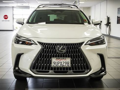 Used 2025 Lexus NX 350 AWD w/ Accessory Package (2T) image 4