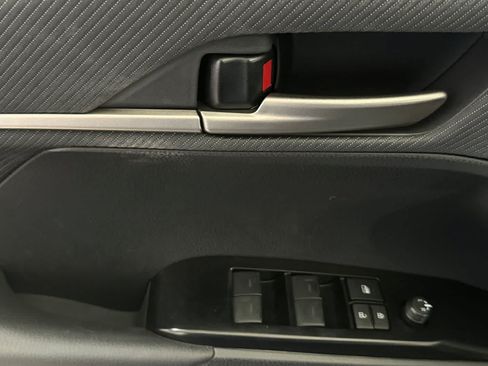 Used 2026 Toyota Camry SE w/ Multimedia Upgrade Package FWD image 15