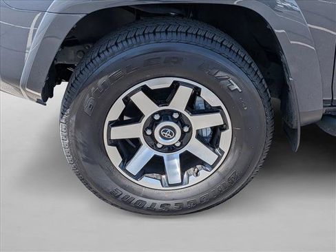 Used 2024 Toyota 4Runner TRD Off-Road Premium w/ Moonroof Package AWD/4WD image 15
