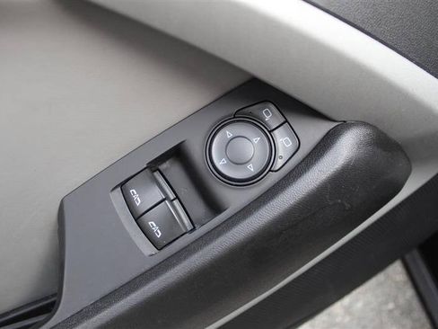Used 2022 Chevrolet Camaro LT RWD image 12
