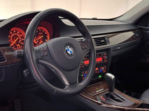 Used 2007 BMW 328i Coupe image 19