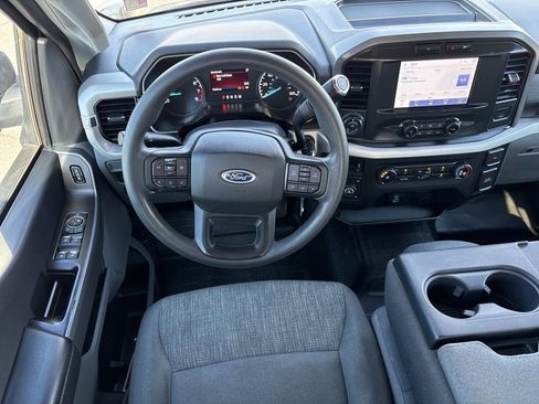 Used 2022 Ford F150 XLT w/ Trailer Tow Package image 12