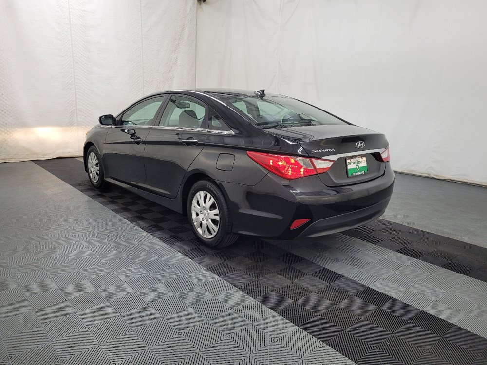Used 2014 Hyundai Sonata GLS w/ Popular Equipment Group 2 FWD image 5