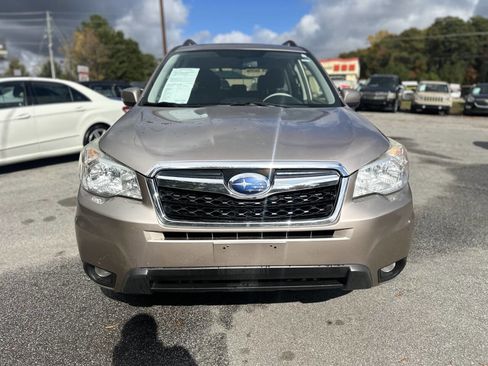 Used 2015 Subaru Forester 2.5i Limited AWD/4WD image 2