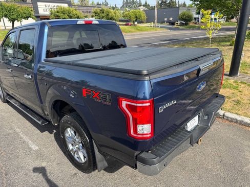 Used 2017 Ford F150 XLT w/ Equipment Group 302A Luxury AWD/4WD image 9