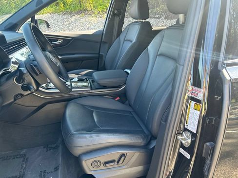 Used 2023 Audi Q7 3.0T Prestige AWD/4WD image 11