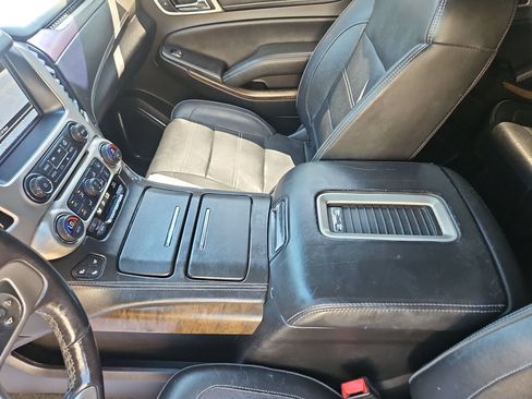 Used 2018 GMC Yukon Denali AWD/4WD image 25