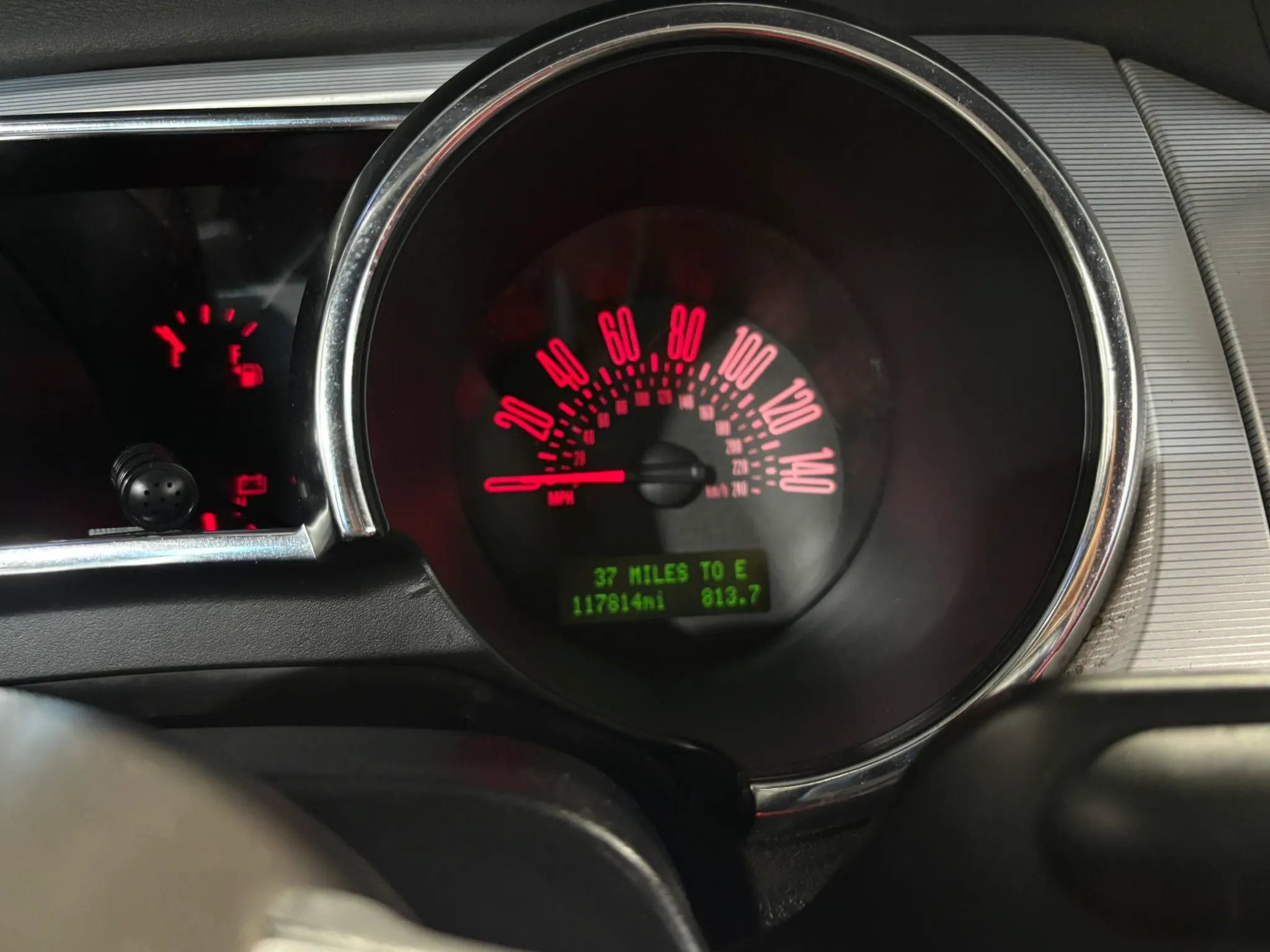 Used 2005 Ford Mustang GT Premium RWD image 25