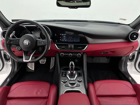 Used 2020 Alfa Romeo Giulia Ti Sport w/ Quick Order Package 22S Sport image 2