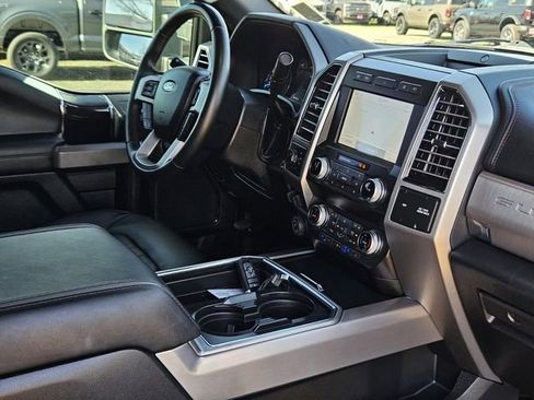 Certified 2020 Ford F250 Platinum image 39