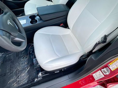 Used 2023 Tesla Model 3 Standard Range RWD image 17