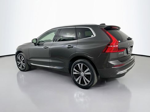 Certified 2023 Volvo XC60 B5 Plus image 8