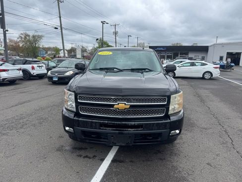Used 2013 Chevrolet Silverado 1500 LTZ w/ LTZ Plus Package AWD/4WD image 2
