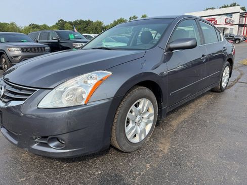 Used 2012 Nissan Altima Sedan FWD image 8