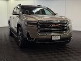 Used 2023 GMC Acadia SLT w/ Preferred Package image 2