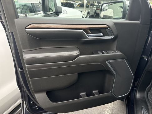 Used 2022 Chevrolet Silverado 1500 LT image 21