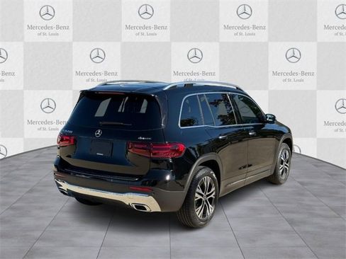 Certified 2025 Mercedes-Benz GLB 250 4MATIC image 3