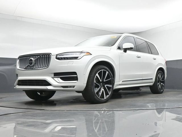 Used 2023 Volvo XC90 B6 Plus w/ Protection Package Premier AWD/4WD image 12