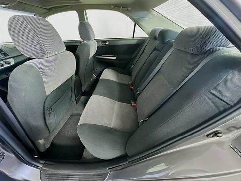Used 2006 Toyota Camry FWD image 29