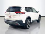 Used 2023 Nissan Rogue SV image 4