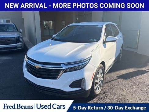 Used 2022 Chevrolet Equinox LT image 1