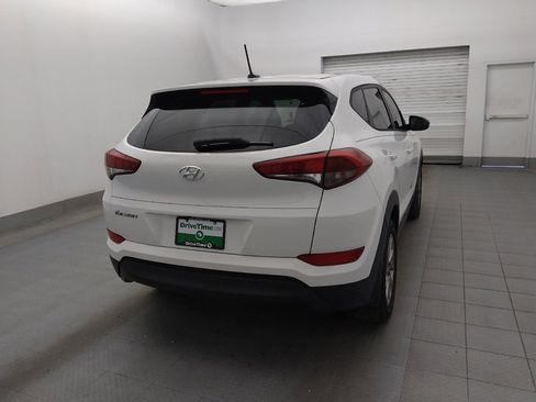 Used 2017 Hyundai Tucson SE image 7