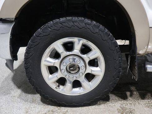 Used 2014 Ford F350 Lariat image 8