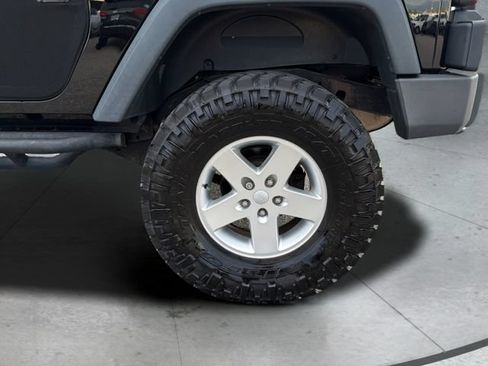 Used 2014 Jeep Wrangler Sport w/ Quick Order Package 23S AWD/4WD image 30