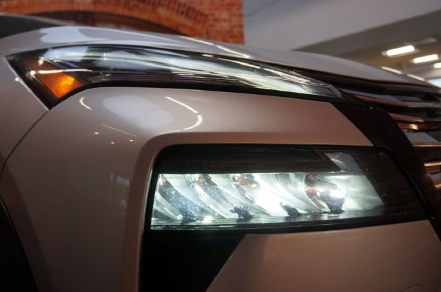 Certified 2025 Nissan Rogue SV AWD/4WD image 59