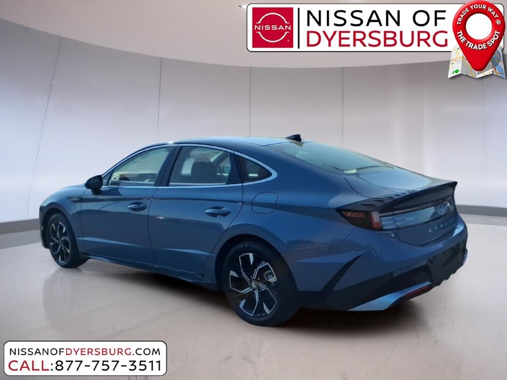 Used 2025 Hyundai Sonata SEL FWD image 5