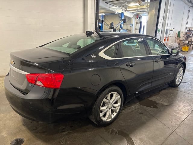 Used 2018 Chevrolet Impala LT w/ LT Convenience Package FWD image 4