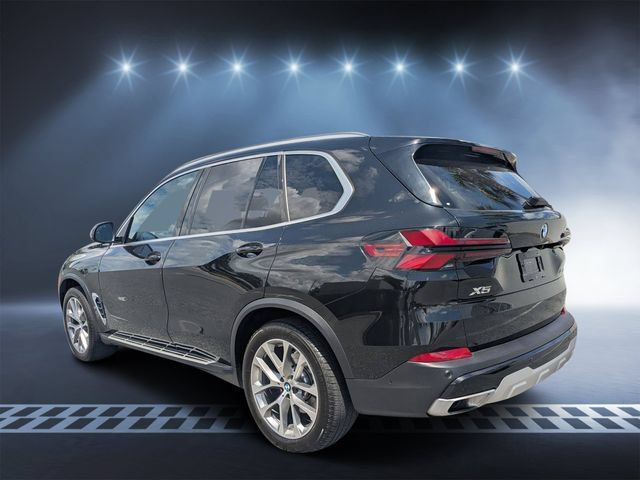 Used 2025 BMW X5 xDrive40i AWD/4WD image 5