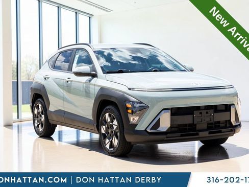 Used 2025 Hyundai Kona SEL FWD image 22