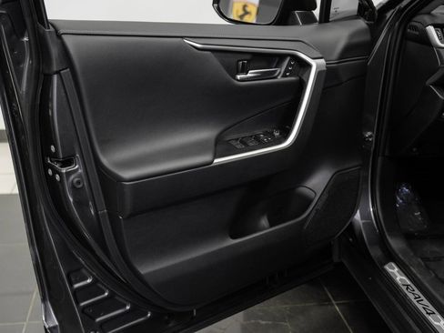 Used 2024 Toyota RAV4 Limited image 44