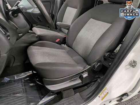 Used 2019 RAM ProMaster City Tradesman SLT image 12