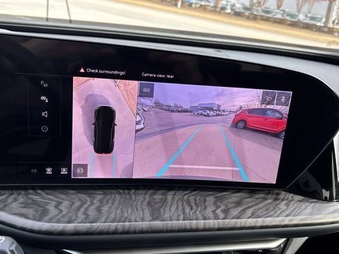 Used 2025 Audi Q5 Premium image 37