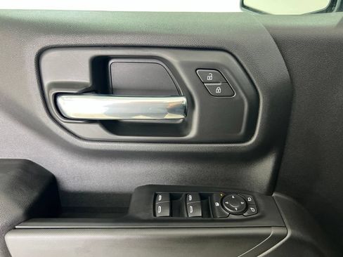 Used 2026 Chevrolet Silverado 1500 Custom Trail Boss AWD/4WD image 19