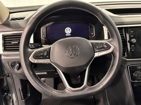 Used 2021 Volkswagen Atlas SEL Premium image 13