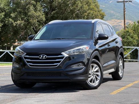 Used 2017 Hyundai Tucson SE w/ SE Popular Package 02 FWD image 1