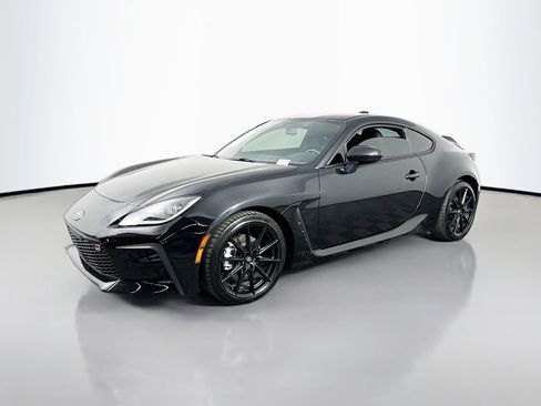 Used 2024 Toyota GR86 Premium RWD image 3