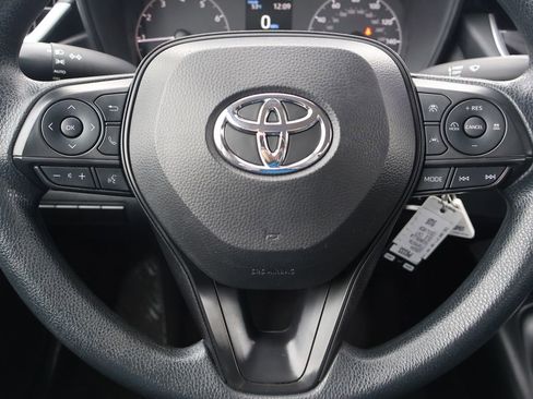 Used 2024 Toyota Corolla LE image 13
