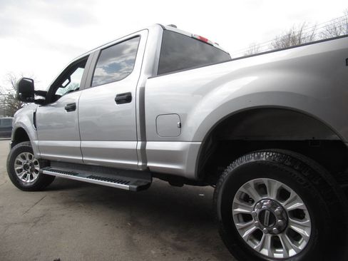 Used 2020 Ford F250 XL w/ STX Appearance Package image 14