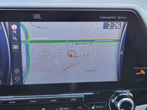 Used 2021 Toyota Highlander Limited image 9