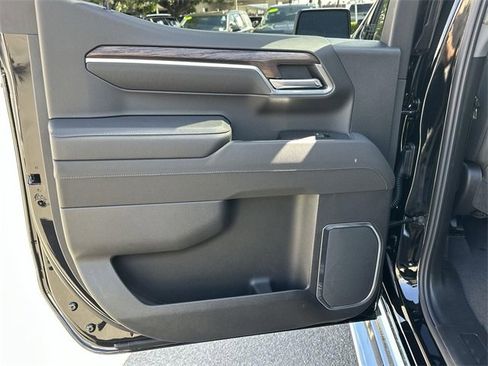 New 2026 GMC Sierra 1500 SLT w/ SLT Premium Plus Package image 24