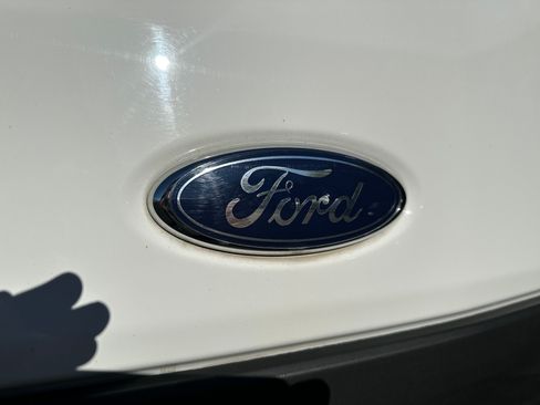 Used 2023 Ford Transit 350 XLT RWD image 31