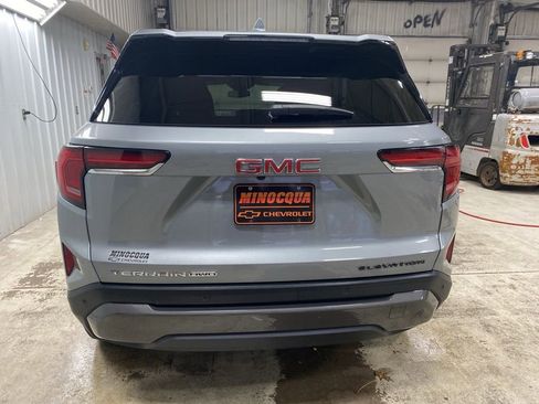 Used 2025 GMC Terrain Elevation image 7