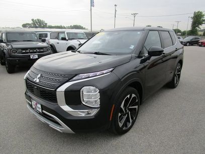 Used 2024 Mitsubishi Outlander SE