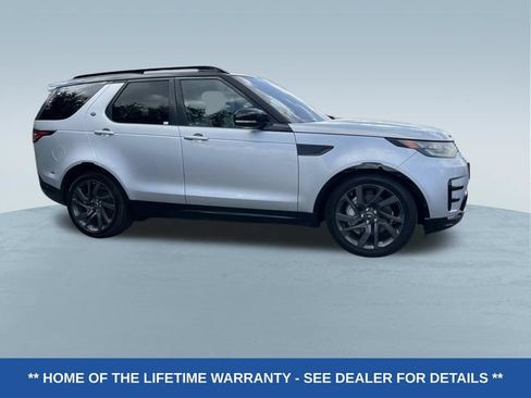 Used 2018 Land Rover Discovery HSE AWD/4WD image 2